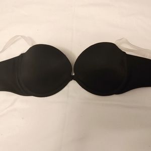 👙2 Bras/$35 🤯. Aerie Strapless Bra. Comes with Clear Straps